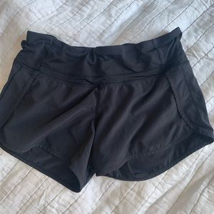Lulu lemon shorts size 6